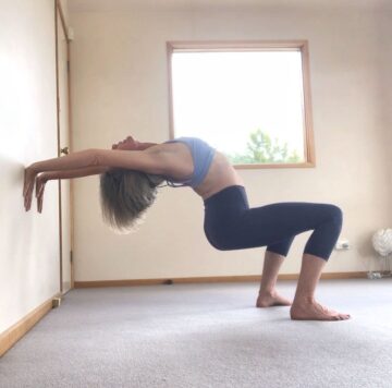 Gabrielle Edwards Yoga @gabrielle edwards yoga Day 1x20e37x20e3 of ANewYearOfYoga with @cyogalife
