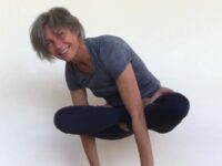 Gabrielle Edwards Yoga Days 56 yogidandafever with @cyogalife prasaritapadottanasana lotus