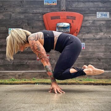 Jade Yoga Flexibility Coach Loving my new @fabletics gear
