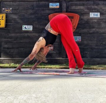 Jade Yoga Flexibility Coach Welcome to day 1 of