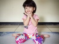 Karen Indonesia @rahardjakaren 5 Your favorite and funniest pose hipopeningposehipopener