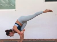 Karina Sanchez @karinasana yoga Catching up with day 22 of @cyogalife challenge