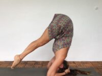 Karina Sanchez @karinasana yoga No time for a full yoga practice today