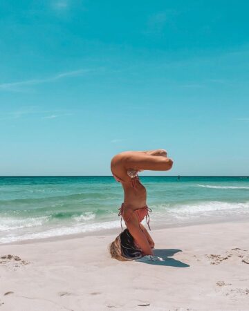 Kate Amber Yoga Instructor @yogawithkateamber Swipe to un pretzel Ram Dass