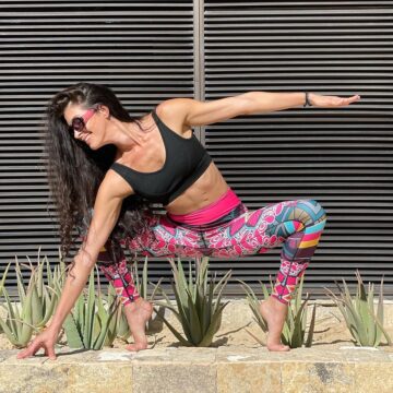 Kim Rushmore Gordon @leapoffaith yoga A spark is a little thing yet