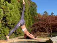 Kim Rushmore Gordon @leapoffaith yoga FallyogawithPixibu Day 2 I love