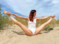 LINDELL ⋆ YOGA @stretchylicious So funny when I discovered the birds