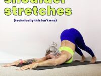 LIVEDAILYFIT YOGA @livedailyfit Stretch your Shoulders ⠀⠀⠀⠀⠀⠀⠀⠀⠀⠀⠀⠀ Juuuuuuuuust before