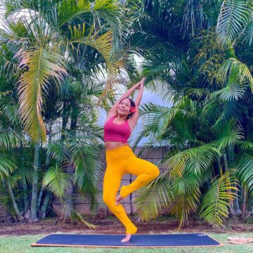Leilani Hawaiʻi @yoga leilani Life is unpredictable and can pull us in