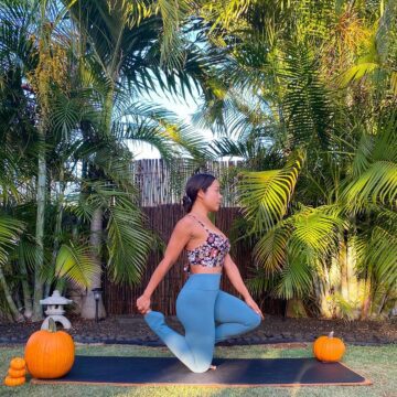 Leilani Hawaiʻi @yoga leilani Taking a balanced approach on Day 6 of