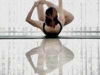 Lucia Antonio @lucia antonio New International Yoga Challenge fallintheairyogis October 11 15 2021