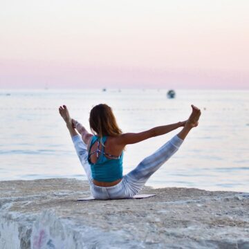 Marina @yogawithina 5FaveBalances Its day 2 Theme favorite seated balance