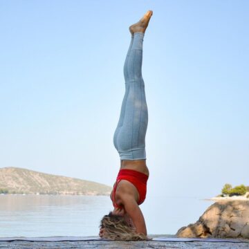 Marina AloEmpoweredYogis Day 10 Any inversion for last day This