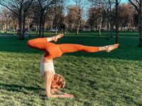 Mia Yoga @miaromani1 Pincha is a pose that always puts