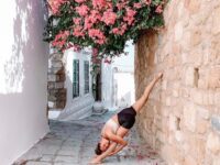 Michelle ☼ Yoga @michellestaudenherz Day 9 ALOboutHips ⁣⁣⁣ ⁣⁣⁣⁣⁣ ⁣⁣⁣