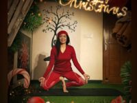 My yoga journey @laxmimoves christmasvibes May this Christmas sparkles life of