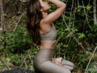 Naomi Pham yoga • meditation @flowingwithnaomi A serene mind is