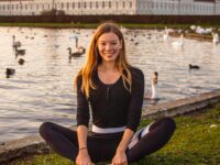 Natalie Online Yoga Coach ☽ @nataliee yoga ᵂᴱᴿᴮᵁᴺᴳ Happy Monday Today