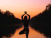 Natalie Online Yoga Coach ☽ @nataliee yoga ᵂᴱᴿᴮᵁᴺᴳ Sunset picture taken
