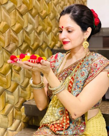 Nikki @yoga nikki30 Happy Diwali 2020 diwali diwali2020 diya diyadecoration diwalivib