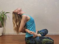 Olga Yoga 🧘‍♀️💜🕉️ Day 8x20e3 of StopDropAndWheel with @cyogalife