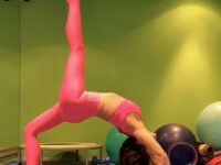 Regina @reginalenitz yoga New Yoga Challenge Announcement BeThanksgivingYogi November 22 26 Day 5x20