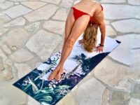Robin Martin @robinmartinyoga Deep bends in the heat of Cyprus After