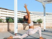 SARAH vegan yoga coach @sarahgluschke „Today is a great