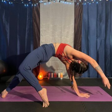 Samantha Lee Miller @samanthalee yoga Day 5 ALOvelyFreeSpirit This is definitely my