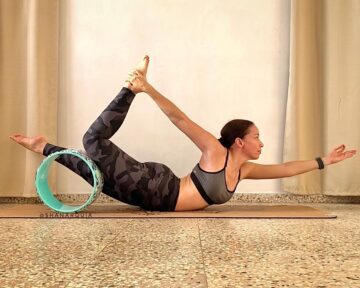 Sha @shanarquia Bow pose variation with my YogaWheel for todays yoga