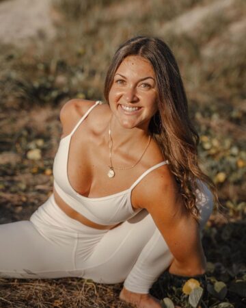 TARRYN Yoga Wellness @namastarryn Step into your power You