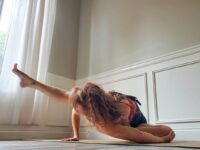 Tanya McLean Just another shape yogidandasana Inspired by @pelliefey who