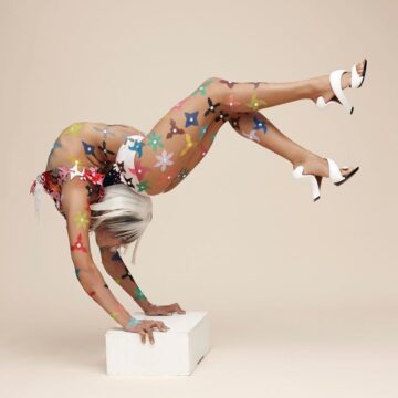 Ulziibuyan Mergen @ulziikee Ninja contortion mongoliancontotion flexibility artist cirquedusoleil ul