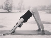 Vida Yoga Mamy zgiecia i wyprosty kregoslupa W poprzednim poscie