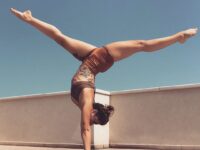 Vittoria Montanari Yoga @vittoria fox Yes Im slightly obsessed with handstands