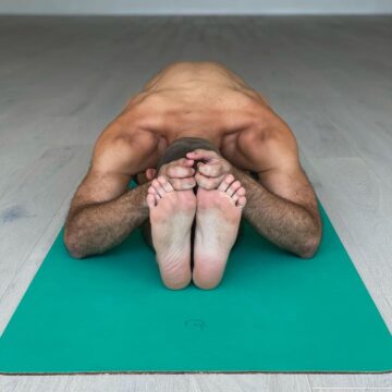 WIWORLDANDI @wiworldandi The yoga pose is not the goal Becoming flexible