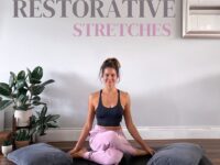 Yoga @yogatuts Video by @esthermarieyoga ⠀ SUNDAY STRETCHES ⠀ Im a
