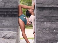 Yoga Goals by Alo @yogagoals Flexibility Goals @stephottoyoga takes this unbelievable