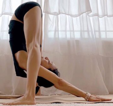 Yoga Mics @yogamics forward fold ︎ its so humid lately so