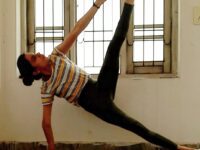 Yoga girl Shama @peaceful yogini  shama Be sure you put your feet