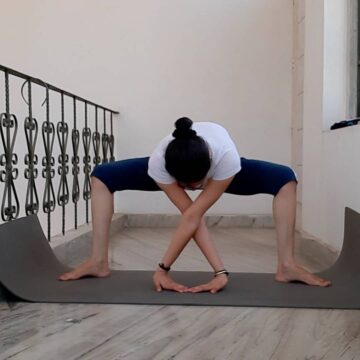 Yoga girl Shama @peaceful yogini  shama Day 4 Any hip opening