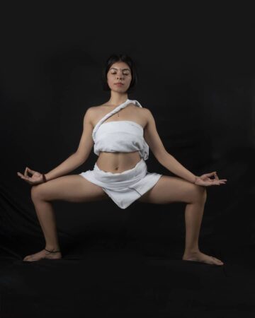 Yogini Konchari Yoga Girl @yoginikonchari Find your inner strength with