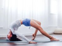 Yogini Konchari Yoga Girl @yoginikonchari My new favorite balance testing