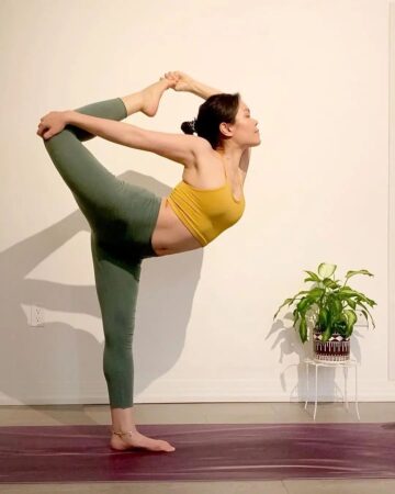 Yogini Konchari Yoga Girl @yoginikonchari What are the things that