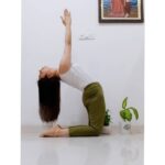 अनुराधा शर्मा @joie d e  vivre Yoga challenge Day 1 Camel Pose