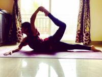 𝓟𝓪𝓻𝓸𝓶𝓲𝓽𝓪 @yogaanya Yoga challenge Announcement AsanasForEarth April 15 18 Join us