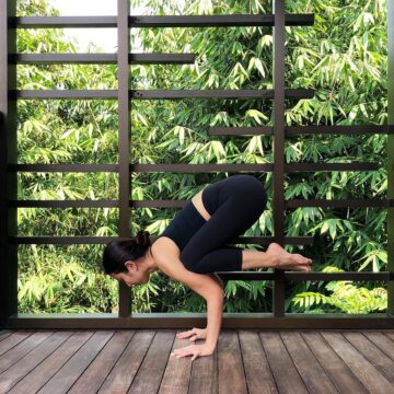 𝓪𝓵𝔂𝓬𝓲𝓪 @flowwithalycia Name your top 3 most exhilarating yoga pose in