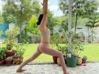 𝕄𝕖𝕖𝕟𝕒 𝕊𝕚𝕟𝕘𝕙 @meena yoga life Monday 24 th of ashtangamondays virbhadrasana A